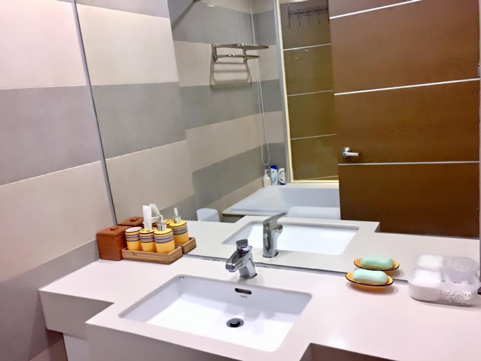 B2-087A Apartment - Saigon Airport Plaza Хошимин Экстерьер фото